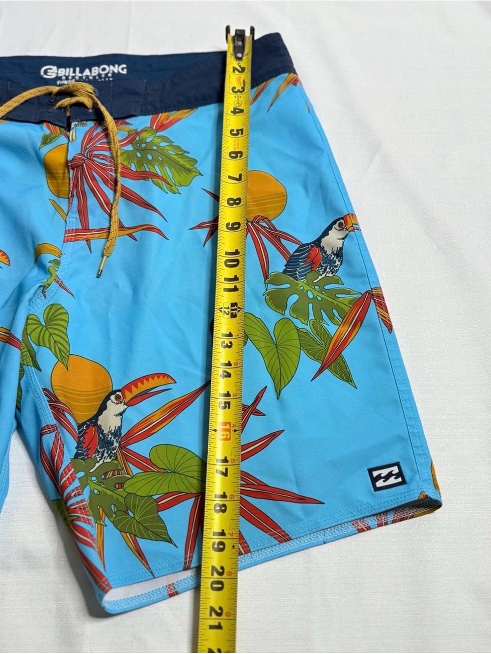 Billabong Men’s Recycler Sundays Airlite Toucan Board Shorts 32 - Picture 5 of 8